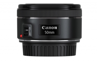 Canon EF 50 mm f/1.8 STM